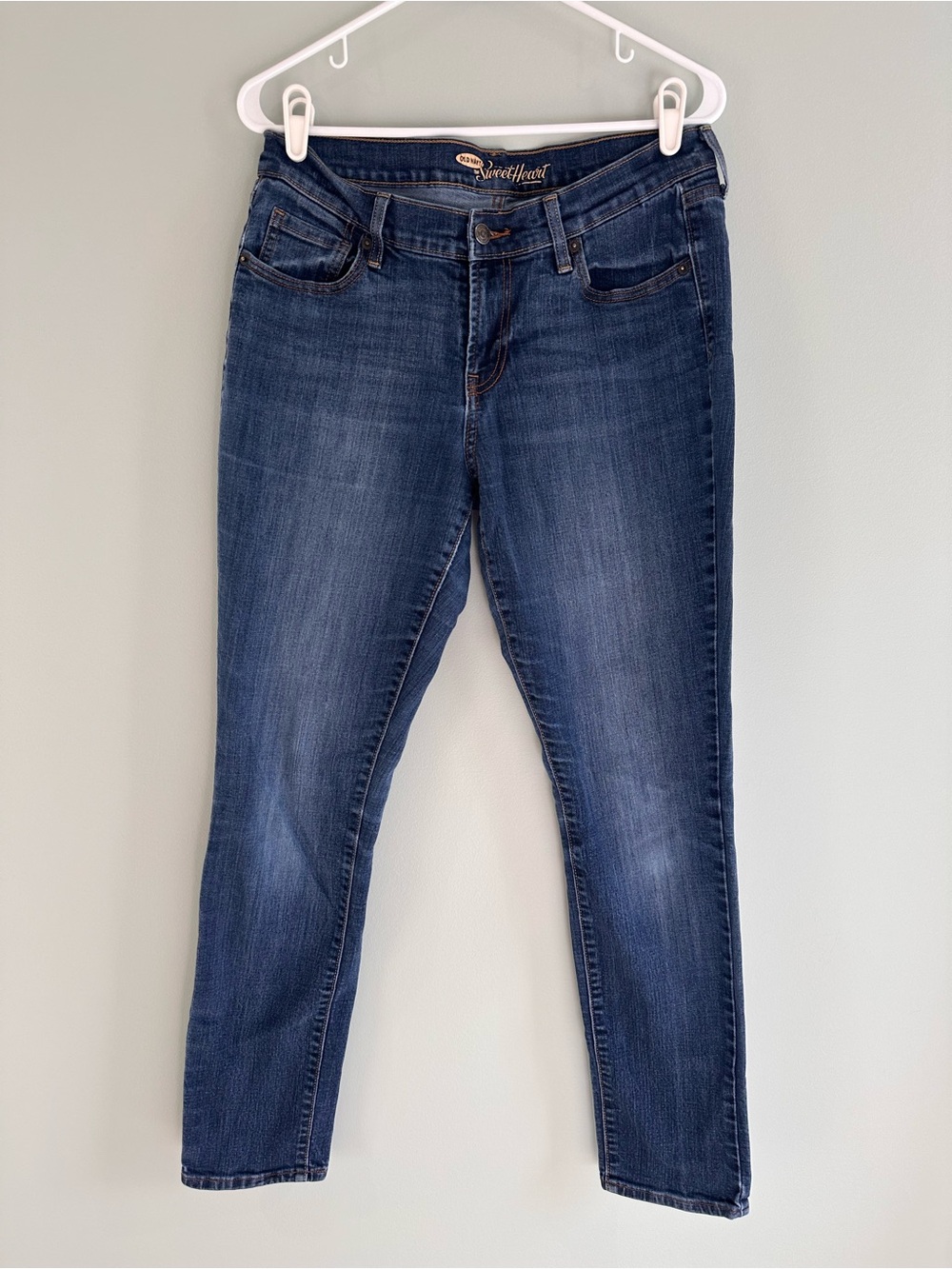 Old Navy Skinny Jeans in Medium Dark Blue